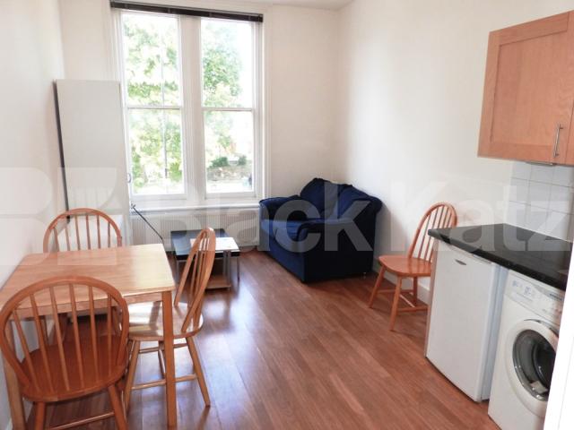 			1 Bedroom, 1 bath, 1 reception Flat			 High Street, Crouch End