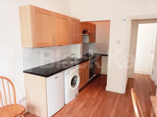 			1 Bedroom, 1 bath, 1 reception Flat			 High Street, Crouch End