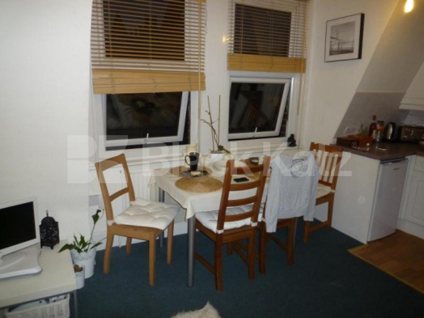 			1 Bedroom, 1 bath, 1 reception Flat			 Tottenham Lane, CROUCH END