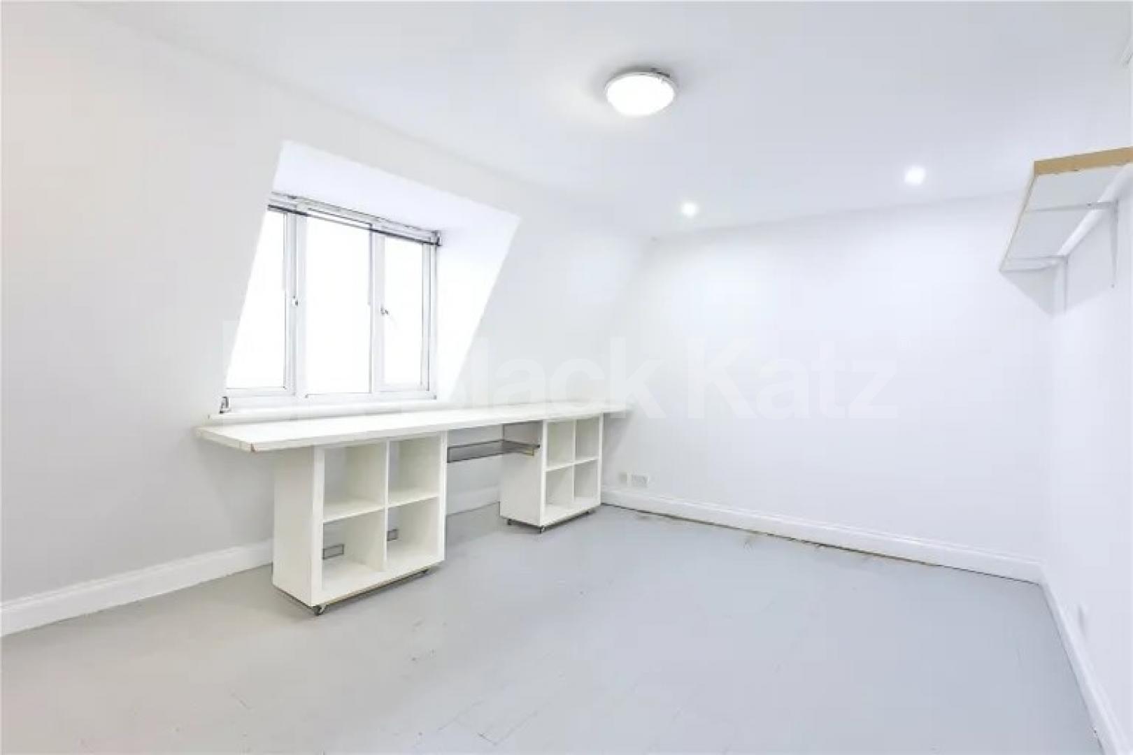 Spacious newly refurbished 3 double bedroom property with 2 bathrooms Hornsey Road, Archway