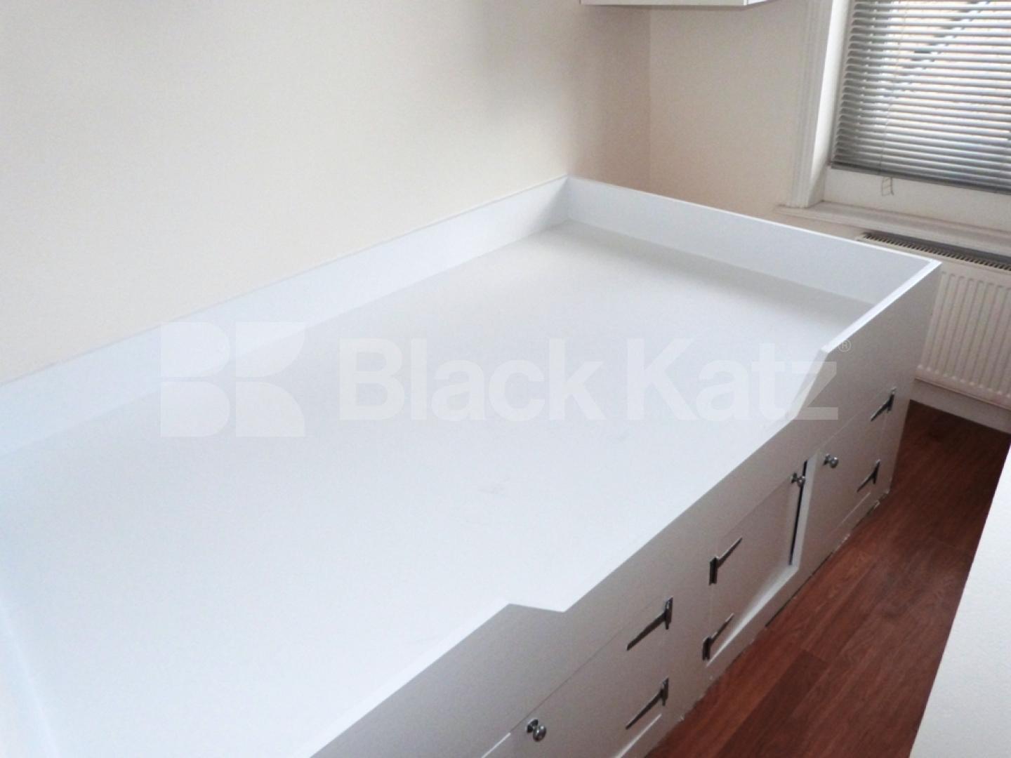 			1 Bedroom, 1 bath, 1 reception Flat			 High Street, Crouch End