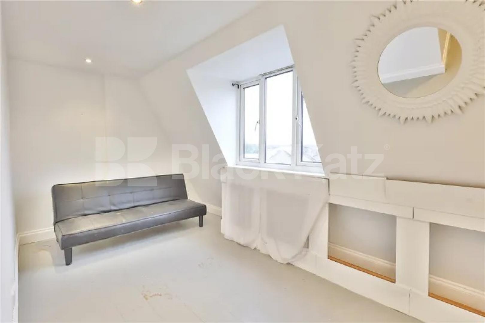 Spacious newly refurbished 3 double bedroom property with 2 bathrooms Hornsey Road, Archway