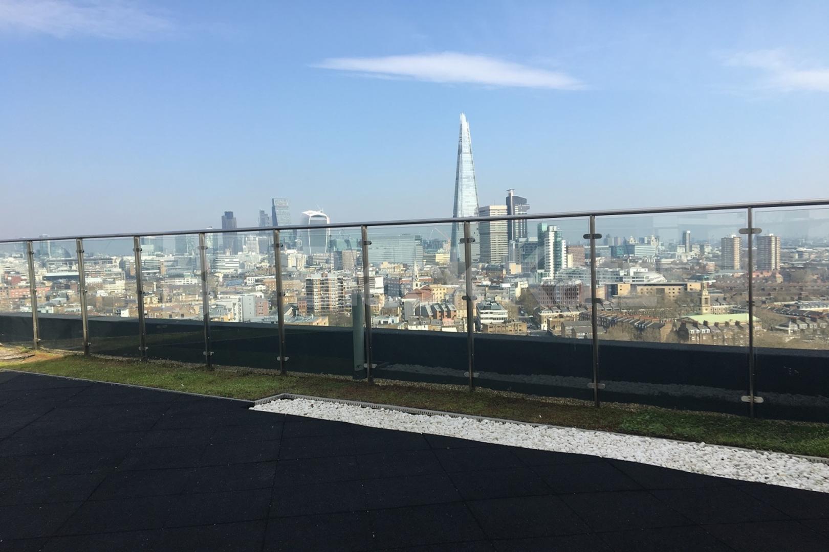 909 Sq. Ft with private balcony, two communal roof terraces & stunning views The Pioneer Building - Newington Causeway, Borough