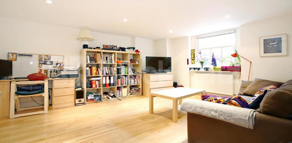 			NEAR REGENTS PARK!, 1 Bedroom, 1 bath, 1 reception Flat			 Lisson Grove, CAMDEN