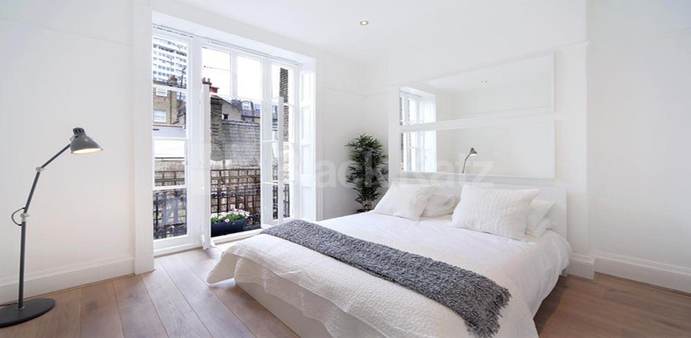 Stunning one bed in Marylebone minutes to Regents Park Nottingham Place, Marylebone