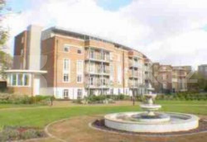 			2 Bedroom, 1 bath, 1 reception Flat			 Middleton Passge, ANGEL EC1R