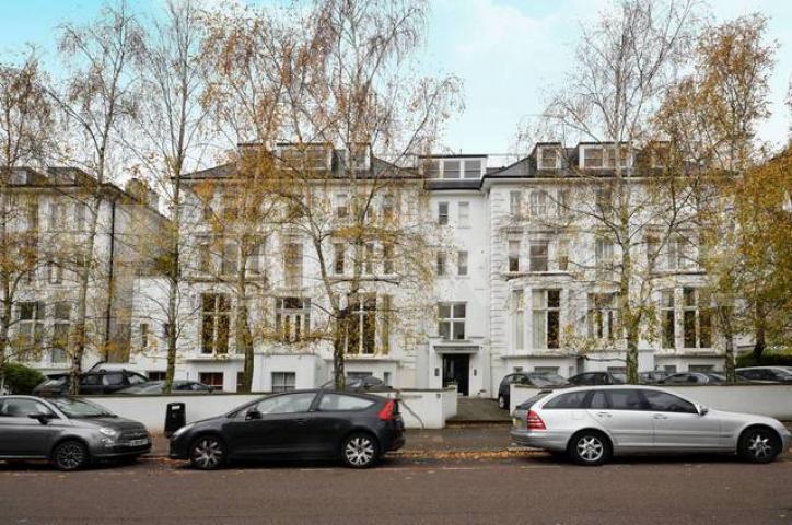 			NEW INSTRUCTION!, Studio Apartment, 1 bath, 1 reception Flat			 Belsize Park, BELSIZE PARK