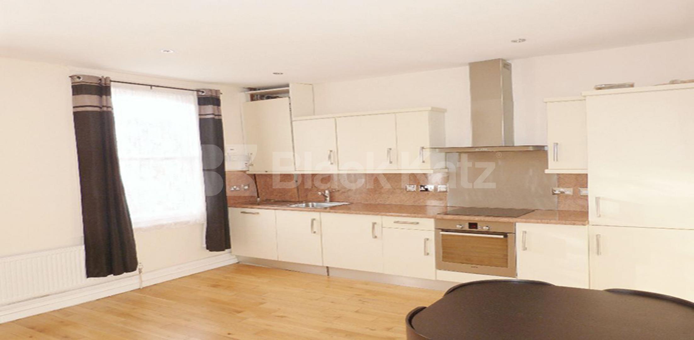 			NEW INSTRUCTION!, 2 Bedroom, 1 bath, 1 reception Flat			 Saltram Crescent, MAIDA VALE