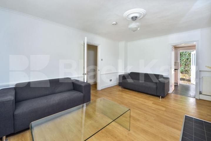 			1 Bedroom, 1 bath, 1 reception Flat			 Agar Grove, Camden Square