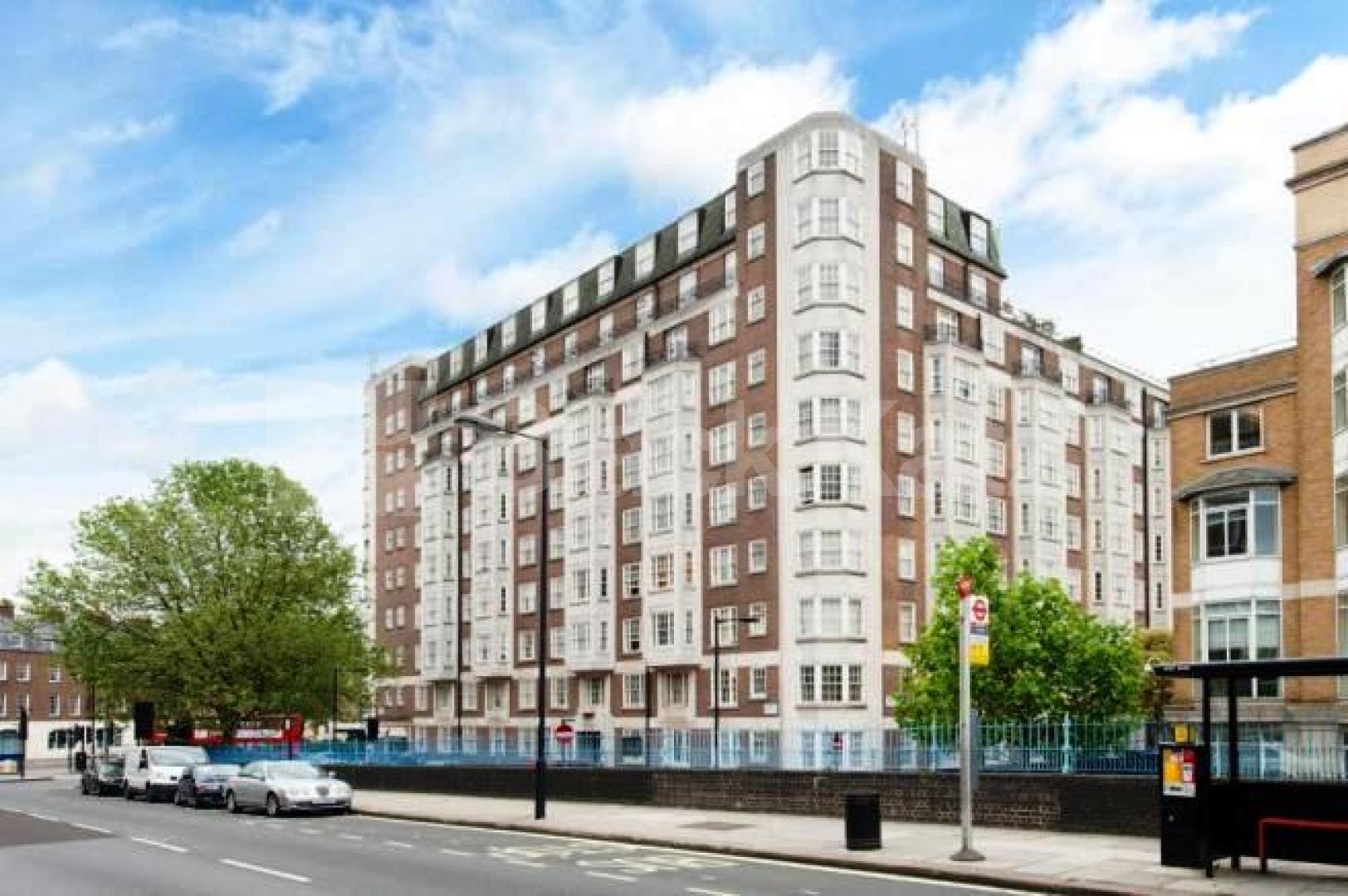 			MINS TO REGENTS PARK!!, Studio Apartment, 1 bath, 1 reception Studio			 Gloucester Place, MARYLEBONE 