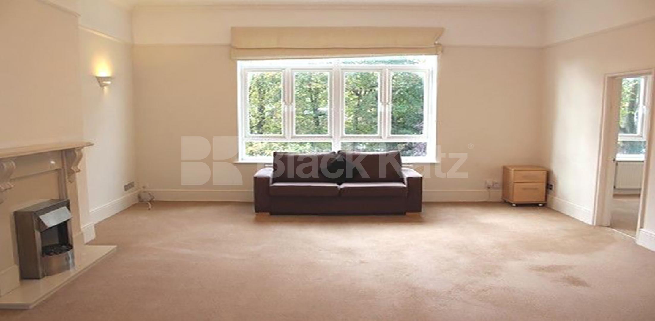 			MINS TO HEATH AND TUBE!, 2 Bedroom, 1 bath, 1 reception Flat			 Belsize Park Gardens, BELSIZE PARK