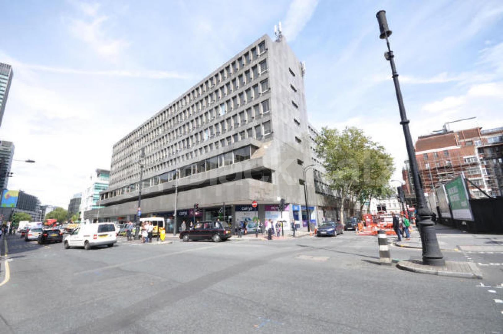 			GREAT FOR 3 SHARERS!, 2 Bedroom, 1 bath, 1 reception Flat			 Grafton Way, WARREN STREET