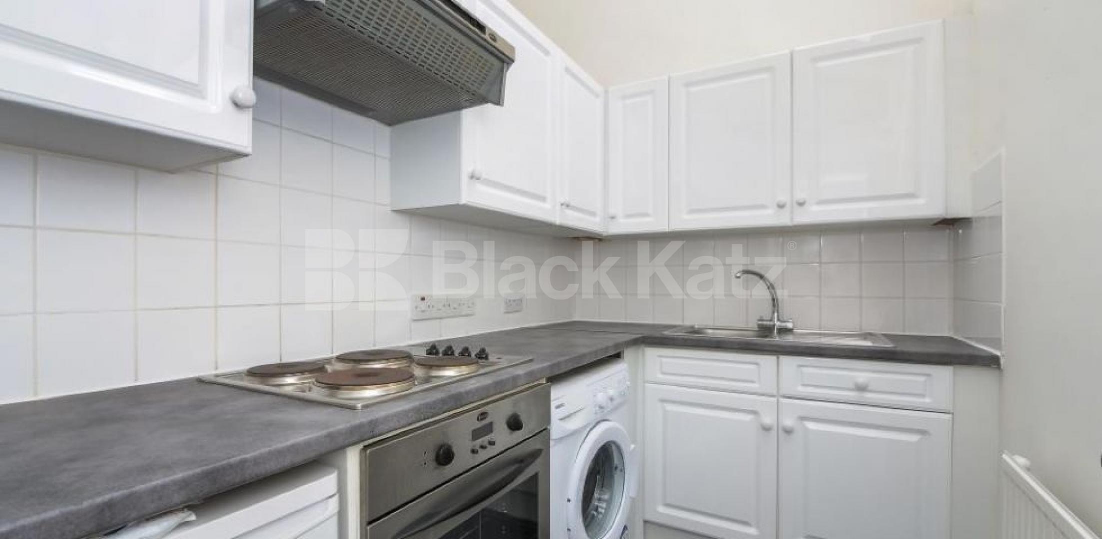 			2 Bedroom, 1 bath, 1 reception Flat			 Dresden Road, HIGHGATE-ARCHWAY-WHITEHALL PARK