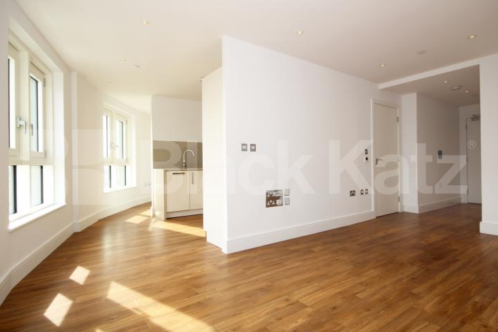 			New Instruction, 1 Bedroom, 1 bath, 1 reception Apartment			 Queensland Road , HIGHBURY