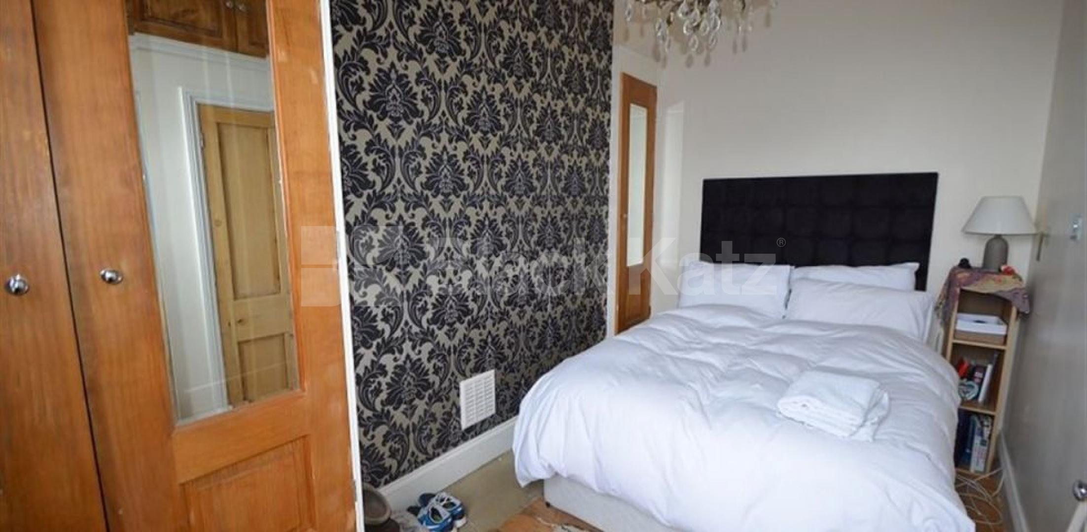 			NEW INSTRUCTION!, 1 Bedroom, 1 bath, 1 reception Flat			 Sevington Street, MAIDA VALE