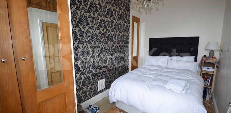 			NEW INSTRUCTION!, 1 Bedroom, 1 bath, 1 reception Flat			 Sevington Street, MAIDA VALE