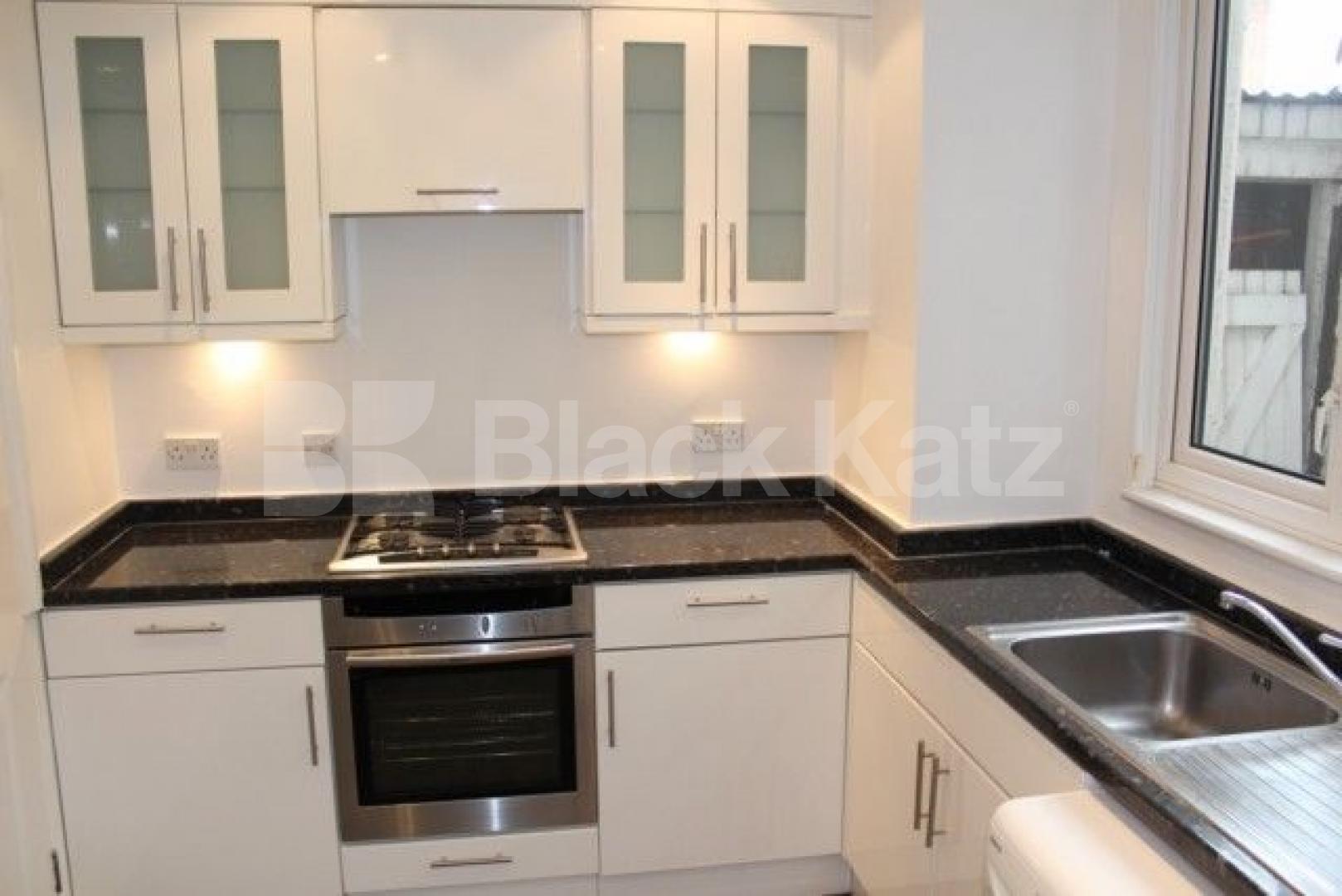 			MINS TO HEATH!, 1 Bedroom, 1 bath, 1 reception Flat			 Haverstock Hill, BELSIZE PARK