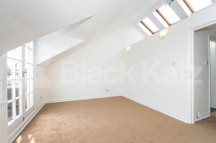 			2 Bedroom, 1 bath, 1 reception Flat			 Dresden Road, HIGHGATE-ARCHWAY-WHITEHALL PARK