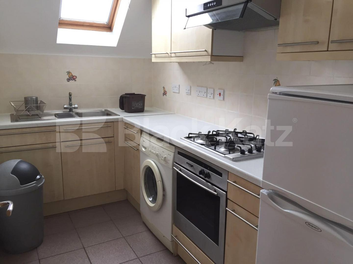 			NEW INSTRUCTION, 2 Bedroom, 1 bath, 1 reception Flat			 Stanlake Road, Shepherds Bush