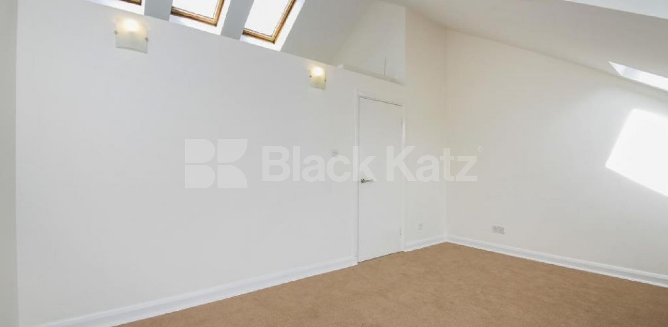 			2 Bedroom, 1 bath, 1 reception Flat			 Dresden Road, HIGHGATE-ARCHWAY-WHITEHALL PARK