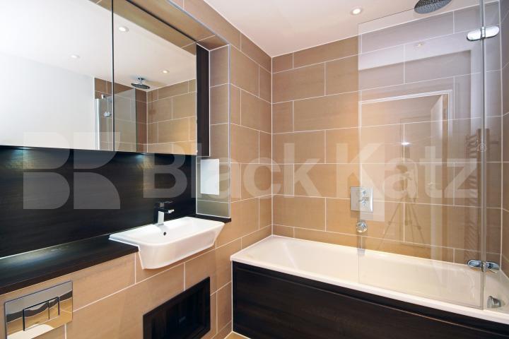 			New Instruction, 1 Bedroom, 1 bath, 1 reception Apartment			 Queensland Road , HIGHBURY