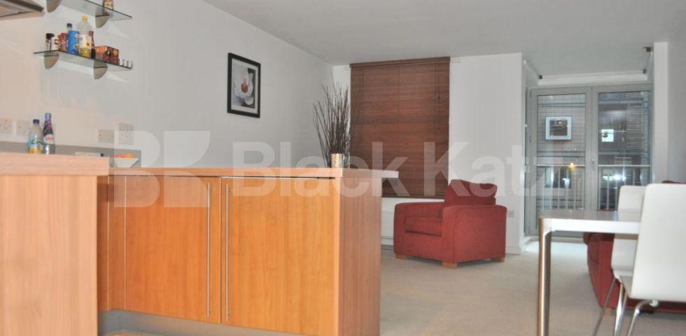 			NEW INSTRUCTION!, 2 Bedroom, 1 bath, 1 reception Flat			 Eden Grove, HOLLOWAY 