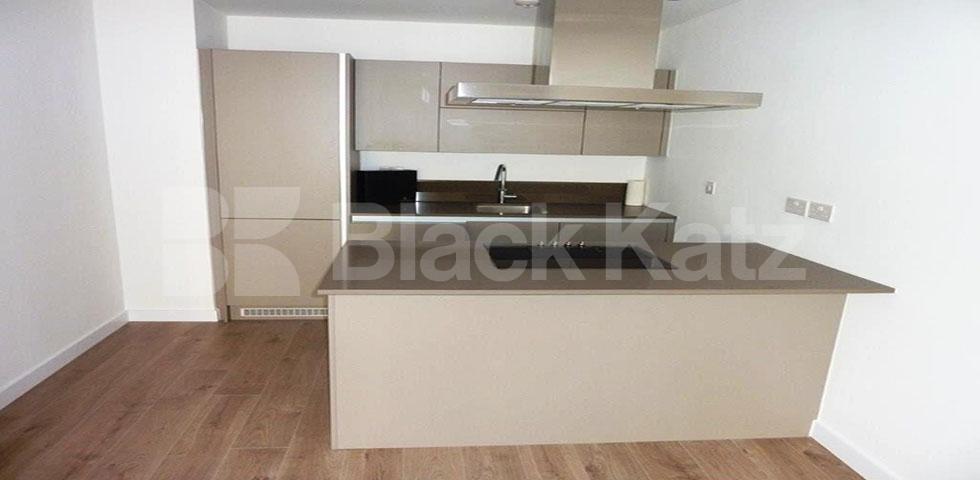 			LET!, 3 Bedroom, 1 bath, 1 reception Flat			 Allcroft Road, KENTISH TOWN