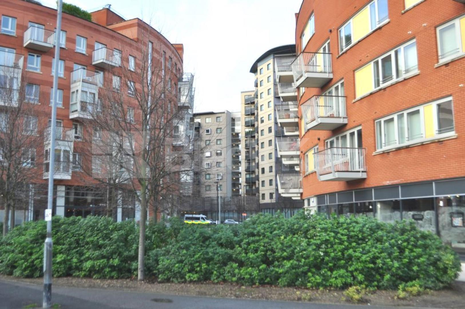 			NEW INSTRUCTION!, 2 Bedroom, 1 bath, 1 reception Flat			 Eden Grove, HOLLOWAY 