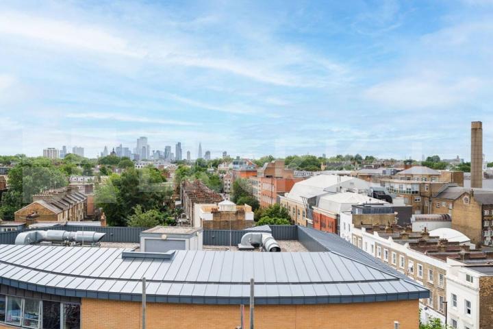 sought after development in the Highbury area with 2 bathrooms and 2 bathrooms  Queensland Road , Highbury