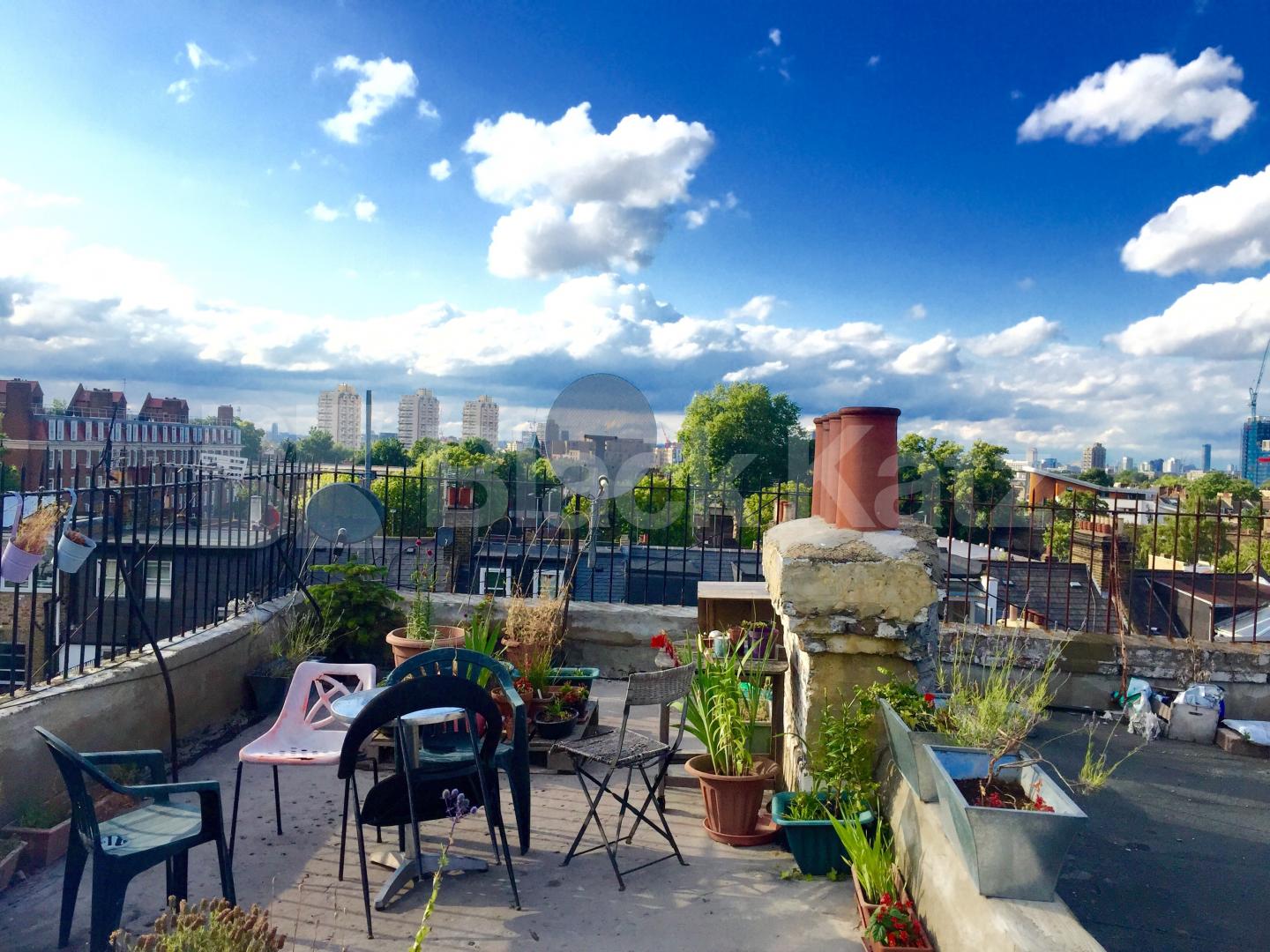 			LET, 1 Bedroom, 1 bath, 1 reception Apartment			 Brighton Terrace, Brixton