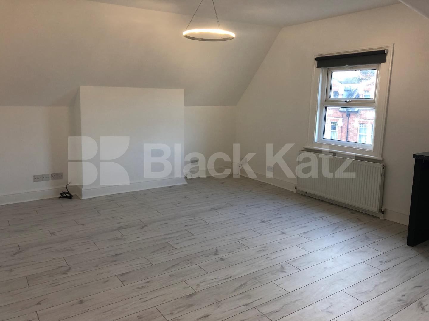 			Beautiful 1 bedroom flat, 1 Bedroom, 1 bath, 1 reception Apartment			 Park Avenue, Alexandra Palace