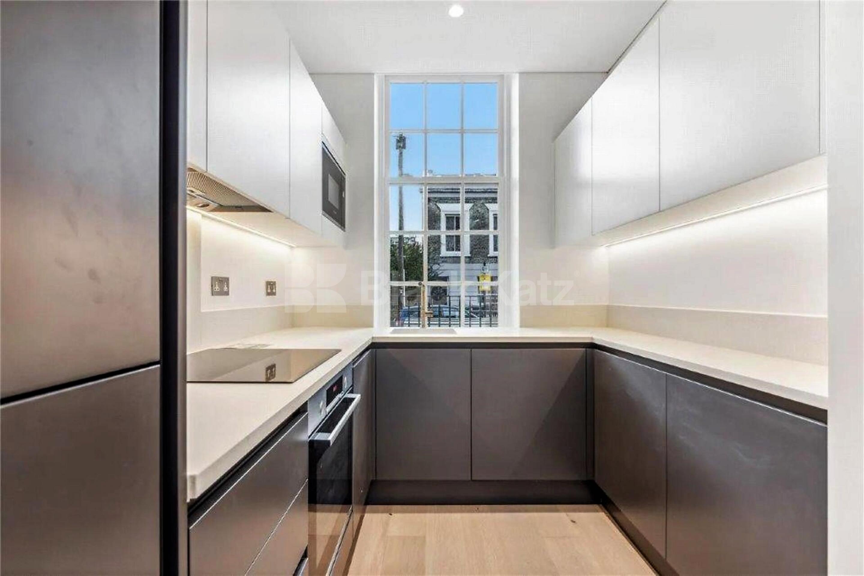 Exceptional new three bed two bath house in Kentish Town Raglan Street, Kentish Town NW5