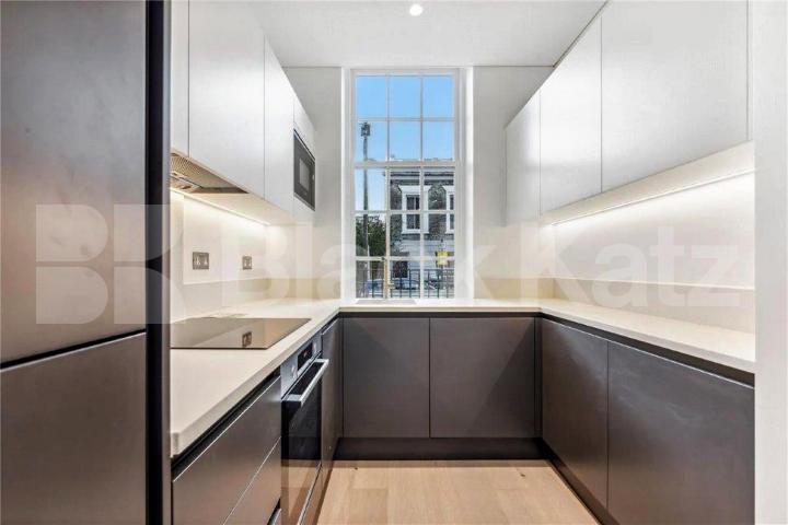 Exceptional new three bed two bath house in Kentish Town Raglan Street, Kentish Town