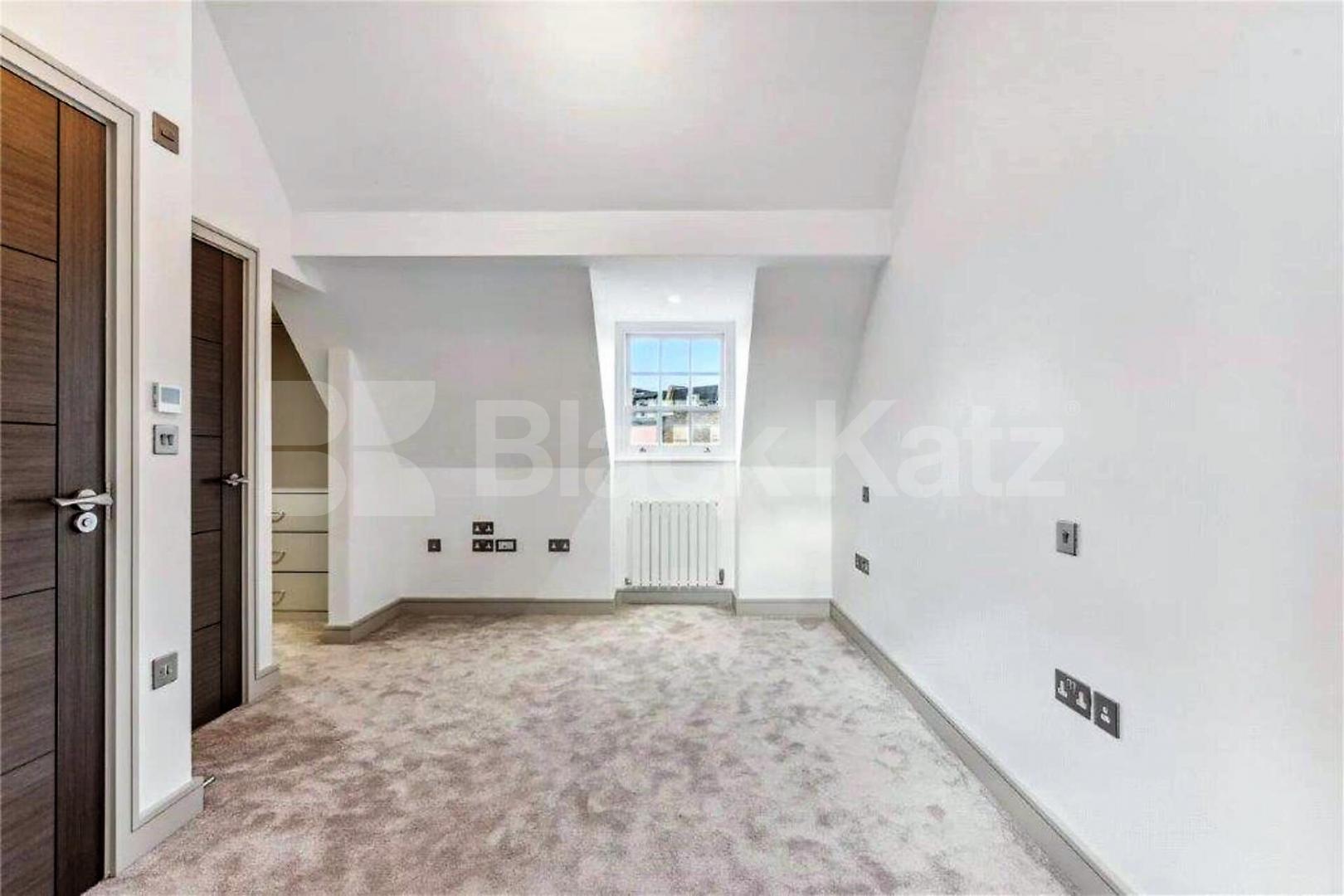 Exceptional new three bed two bath house in Kentish Town Raglan Street, Kentish Town