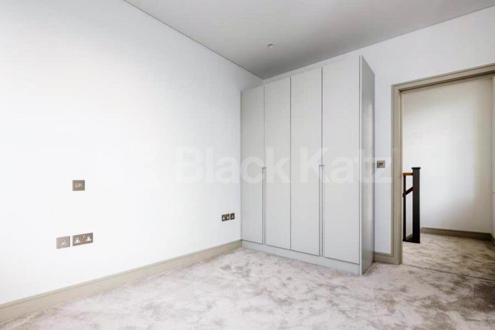 Luxury new 2 bed split level house with patio area in Kentish Town Raglan Street, Kentish Town