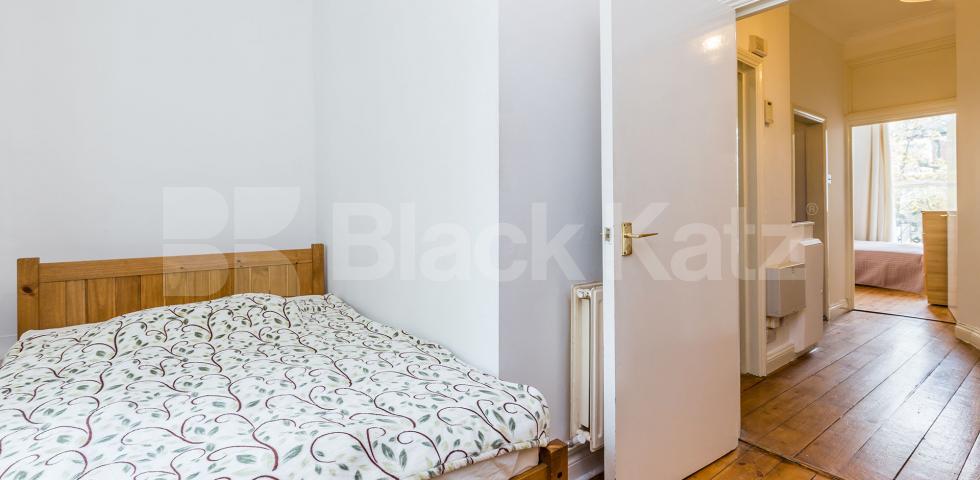 Spacious two bedroom set in a period conversion mins to tube & shops Randolph Avenue, Maida Vale