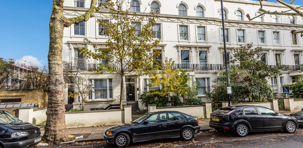 Spacious two bedroom set in a period conversion mins to tube & shops Randolph Avenue, Maida Vale