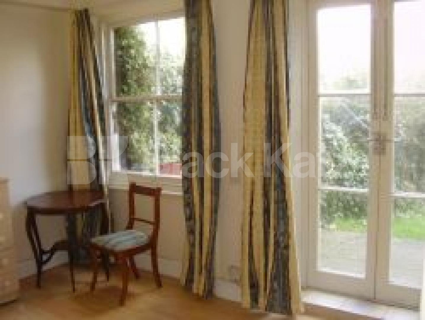 			2 Bedroom, 1 bath, 1 reception Flat			 Ravensdale Road, STOKE NEWINGTON N16