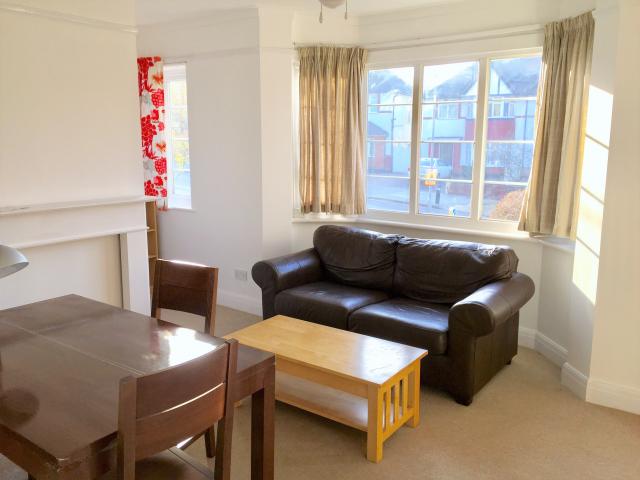 			NEW INSTRUCTION (Private Garden), 2 Bedroom, 1 bath, 1 reception Flat			 Nether Street, FINCHLEY CENTRAL