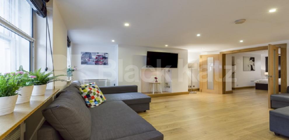 			LET , 1 Bedroom, 1 bath, 1 reception Apartment			 Blackfriars Road, Southwark