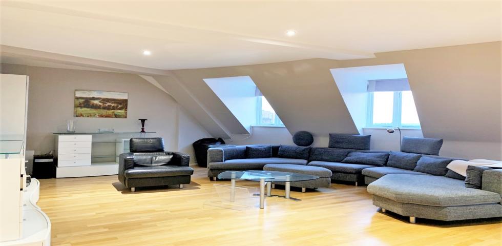 			4 Bedroom, 1 bath, 1 reception Apartment			 Lymington Road, WEST HAMPSTEAD