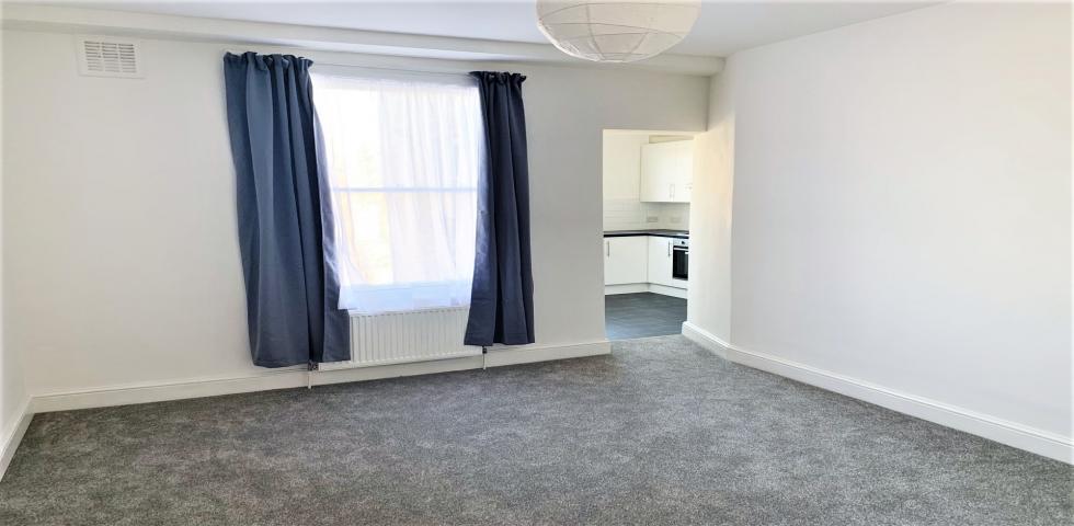 			2 Bedroom, 1 bath, 1 reception Flat			 Harrow Road, WESTBOURNE PARK 