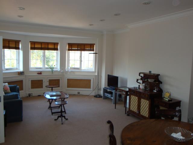 			NEW INSTRUCTION, 2 Bedroom, 1 bath, 1 reception Flat			 Redington Road, HAMPSTEAD