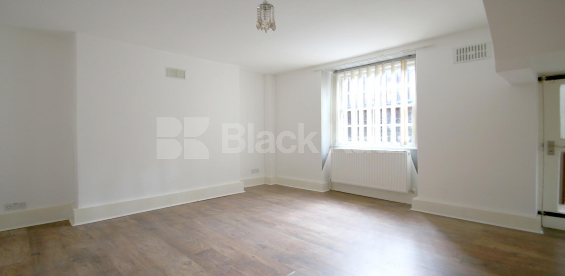 			1 Bedroom, 1 bath, 1 reception Apartment			 Amwell Street, CLARKENWELL / FARRINGDON