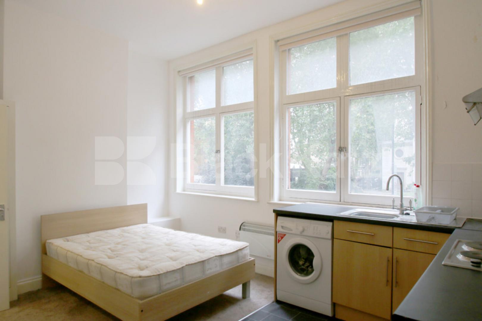 Large Self contained studio located in zone 1 central Location. Old Street, Old street