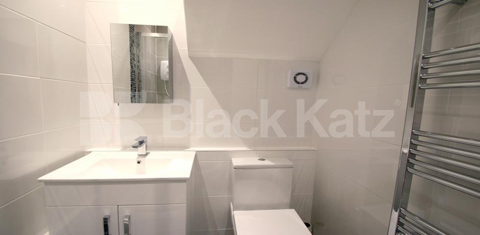 			1 Bedroom, 1 bath, 1 reception Apartment			 Clerkenwell Road, CLERKENWELL / FARRINGDON