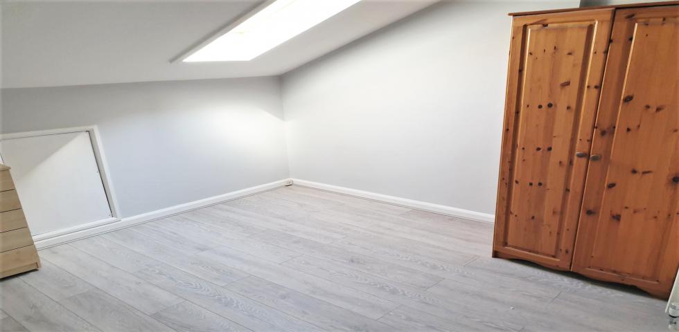 			3 Bedroom, 1 bath, 1 reception Apartment			 Iverson Road, WEST HAMPSTEAD