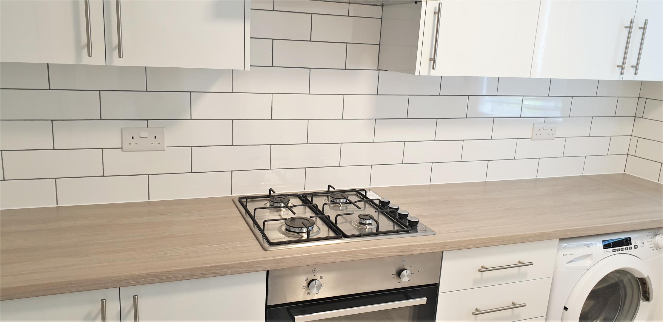 			2 Bedroom, 1 bath, 1 reception Flat			 Cornmow Drive, DOLLIS HILL 