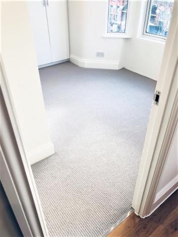 			ELECTRICITY & GAS INCLUDED, 1 Bedroom, 1 bath, 1 reception Apartment			 Agamemnon Road, WEST HAMPSTEAD