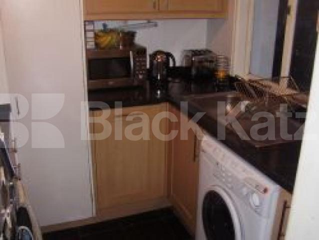 			LET, 2 Bedroom, 1 bath, 1 reception Flat			 Rheidol Terrace, ANGEL/ISLINGTON GREEN